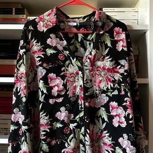 EXPRESS Portifino (Slim) Floral Blouse in Size XL